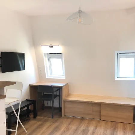 شقة Elegance Haussmanienne, Moderne Et Cosy